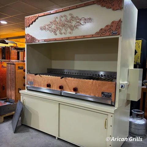 شواية بأسياخ دوارة · دوران بمحرك — AG-458 — منظر المنتج 3