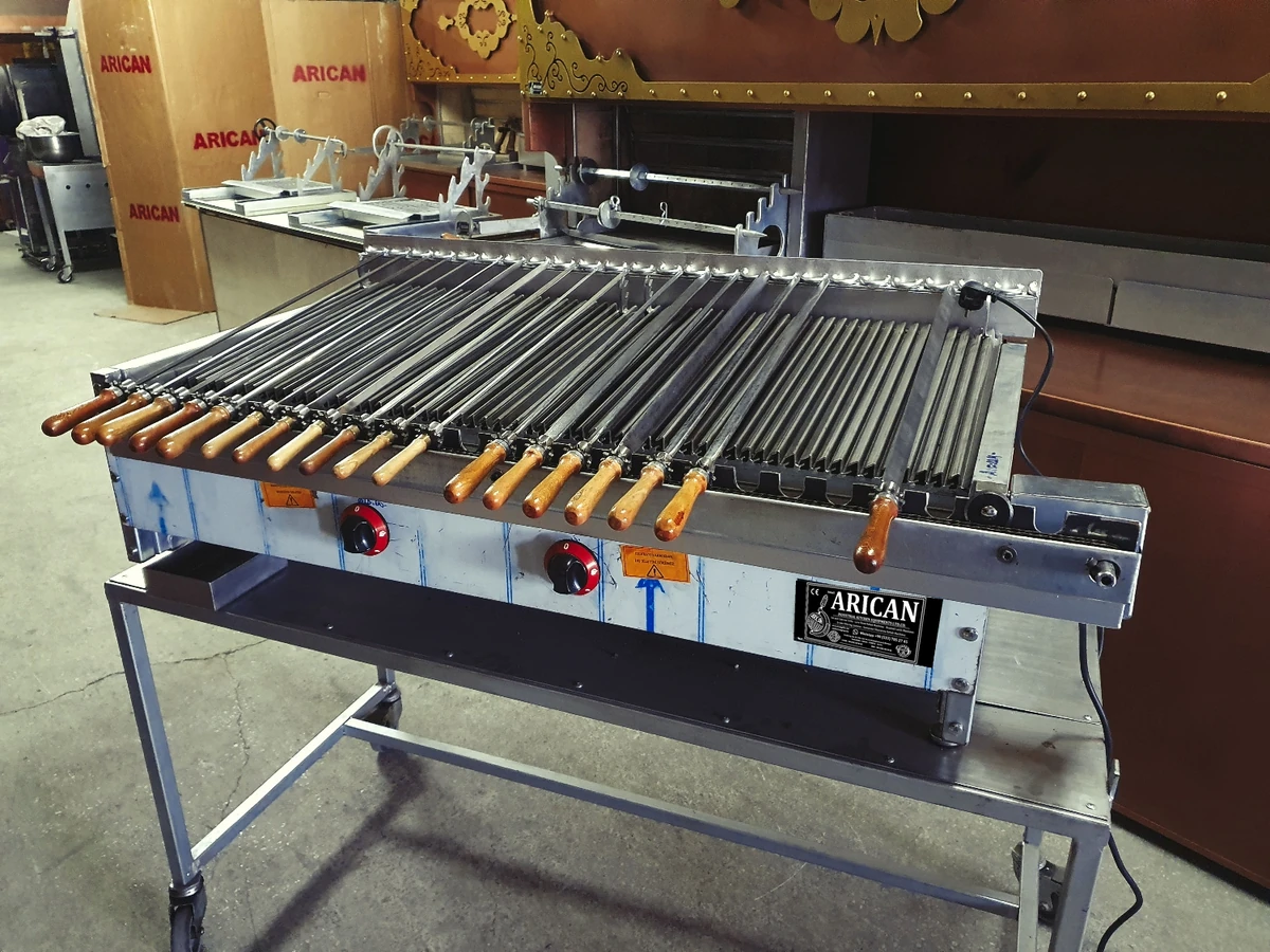 Parrilla con brochetas giratorias · 125 cm, Rotación motorizada — AG-375 — Vista del producto 1