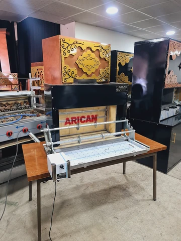 أفران كباب جاغ المحمولة · معدن أسود · 110 cm