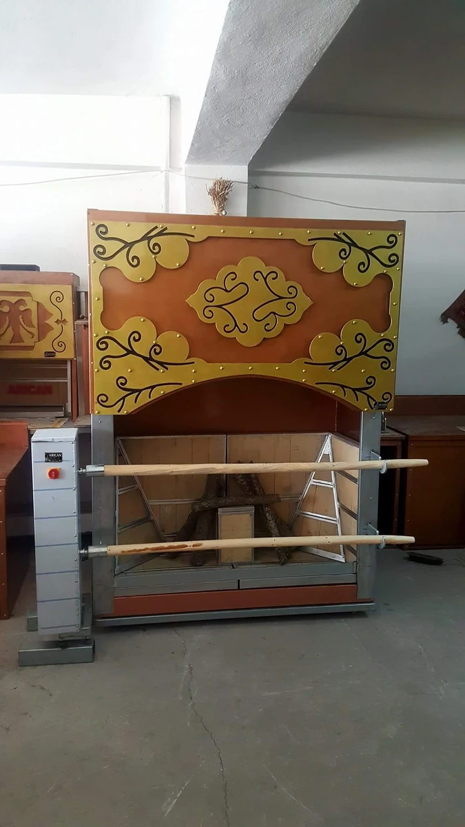 Lamb rotisserie machine · Motorised rotation, Two spits — AG-027 — Product view 1