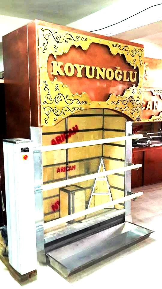Kuzu çevirme makinesi · Üç şiş — AG-064 — Ürün görünümü 1