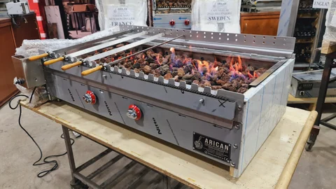 Parrilla con brochetas giratorias · Rotación motorizada — AG-285 — Vista del producto 2