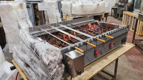 Parrilla con brochetas giratorias · Rotación motorizada — AG-285 — Vista del producto 3