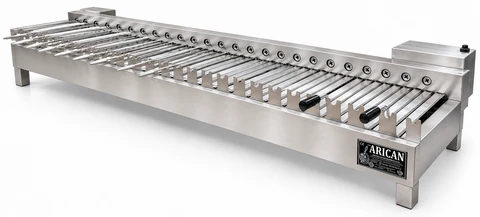 Holzkohle-Kebabgrill mit automatischem Spießantrieb · 150 cm