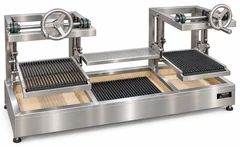 Parrilla de carbón para kebab con mecanismo de regulación de altura de la parrilla · 125 cm
