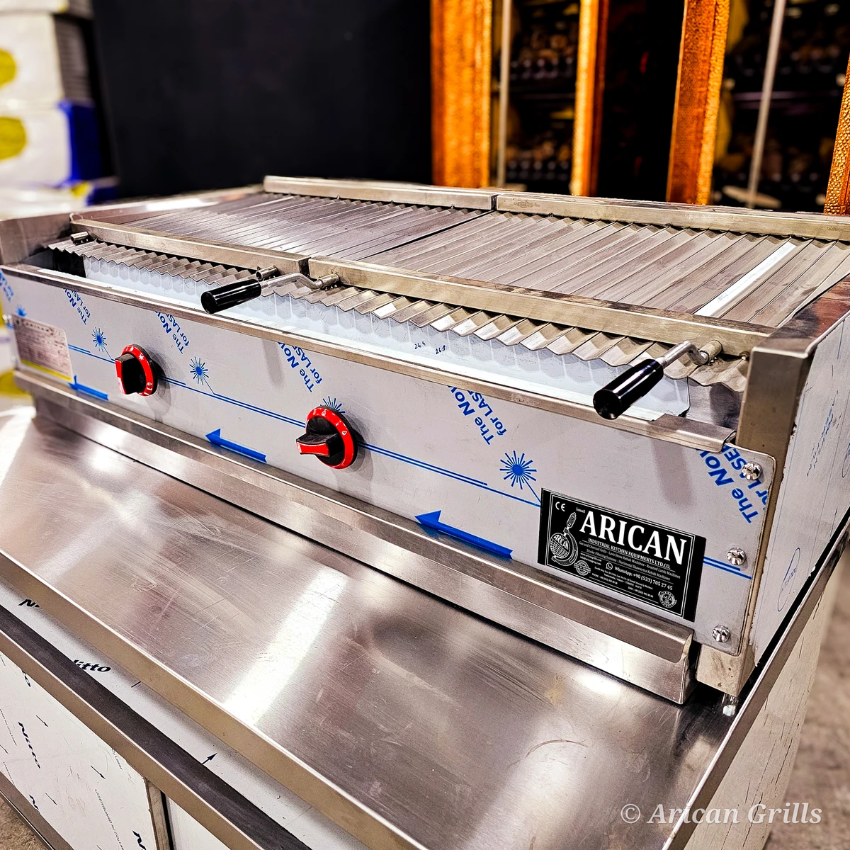 Parrilla de kebab a gas y piedra volcánica — AG-416 — Vista del producto 1