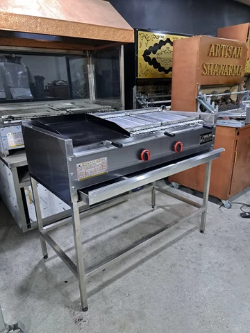 Parrilla de kebab a gas y piedra volcánica — AG-446 — Vista del producto 1