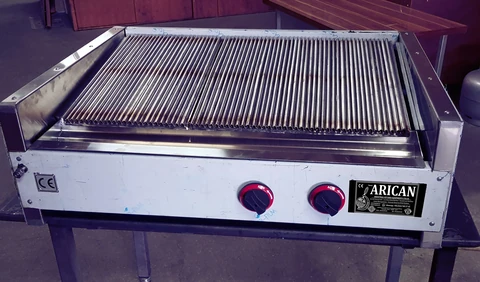 شواية كباب بالغاز وحجر اللافا — AG-393 — منظر المنتج 1