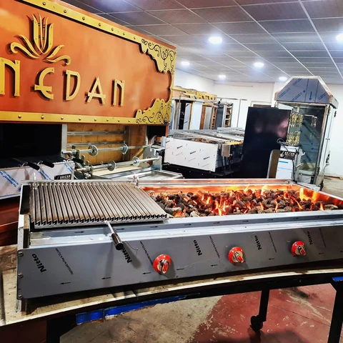 Parrilla de kebab a gas y piedra volcánica · Acero inoxidable — AG-006 — Vista del producto 2