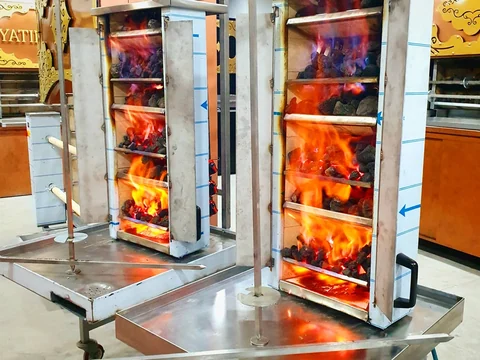 Máquina de kebab a gas y piedra volcánica — AG-354 — Vista del producto 3
