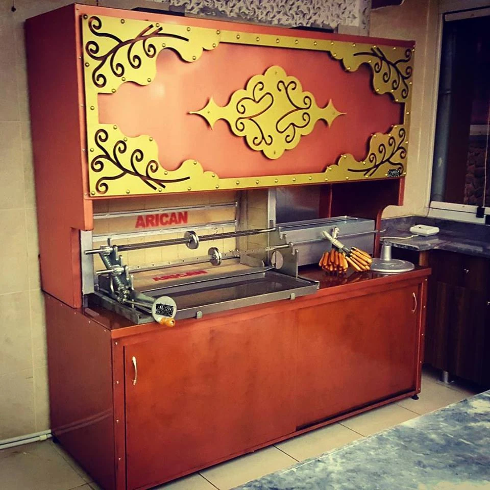 Máquinas de cağ kebab a leña · Acabado de aspecto cobrizo · Ejemplos de diseños a medida — AG-374 · 1